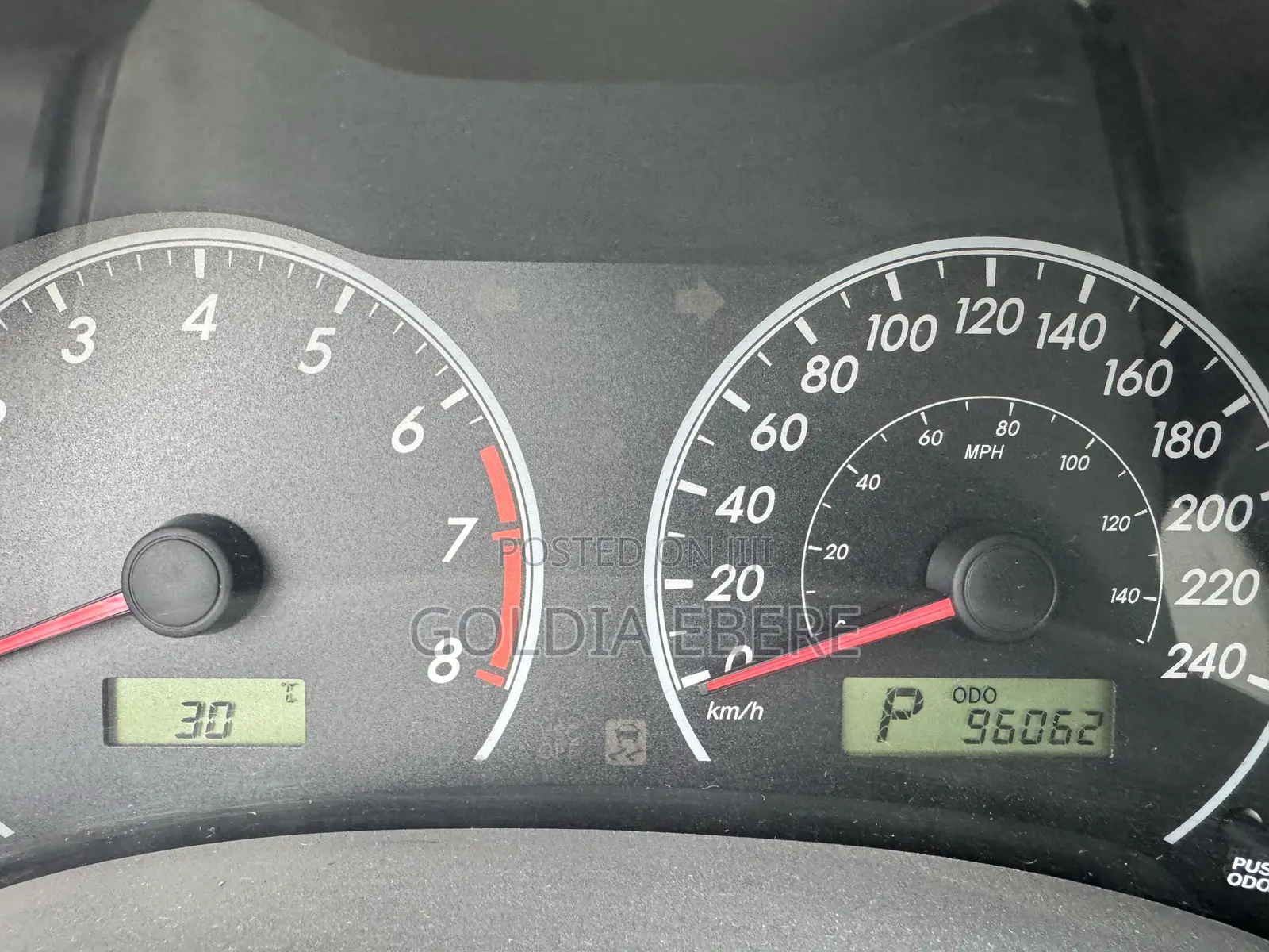 Toyota Corolla LE 4dr Sedan (1.8L 4cyl 4A) 2010 Silver