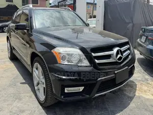 Mercedes-Benz GLK-Class 2011 Black