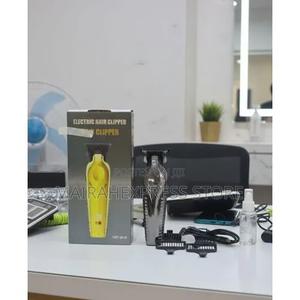 VBT Electric Rechargeable Professional Clipper 4 Men With Led Display