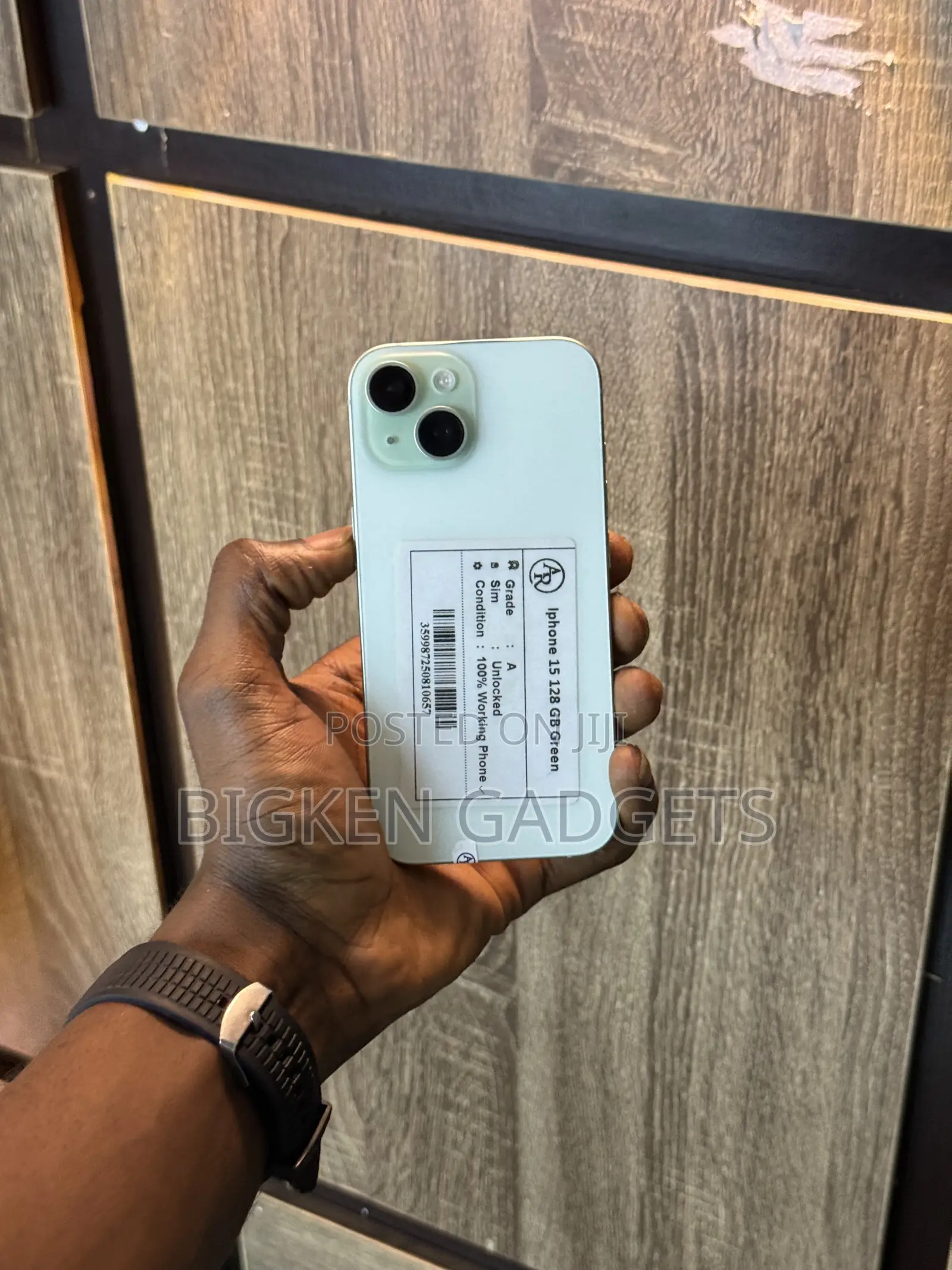 Apple iPhone 15 128 GB Green