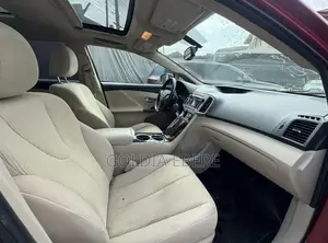 Toyota Venza 2010 Red