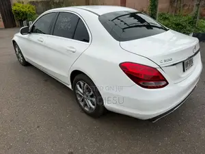 Mercedes-Benz C300 Sport 4dr AWD 4Matic Sedan (2.0L 4cyl 7A) 2015 White