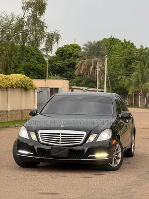 Mercedes-Benz E350 2011 Black