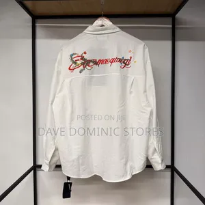 Maoqiaoyi Crested Button Down Long Sleeves