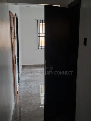 Furnished Mini Flat in Crescent Estate, Onigbongbo for rent