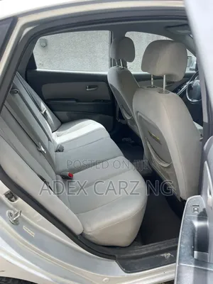 Hyundai Elantra 1.6 GLS Automatic 2008 Silver