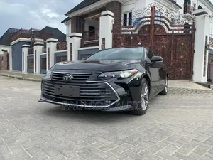 Toyota Avalon Limited 2020 Black