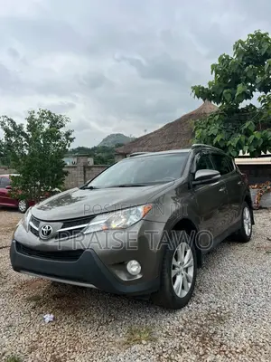 Toyota RAV4 2015 Brown