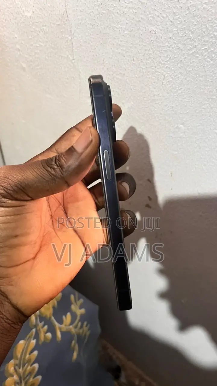 Apple iPhone 15 Pro 128 GB Blue