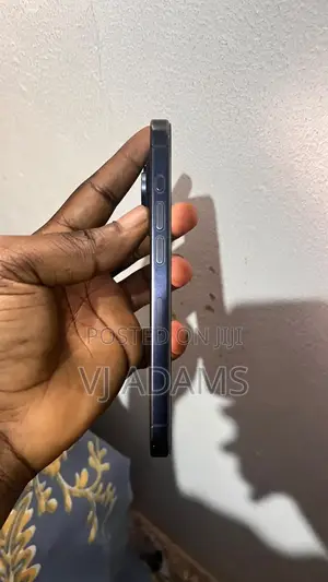 Apple iPhone 15 Pro 128 GB Blue