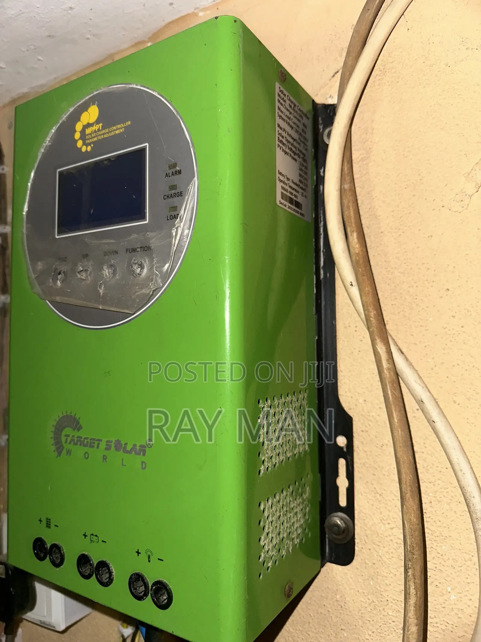 60 Amps Chargs Controller