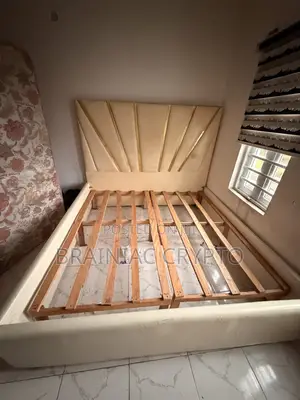 Be Frame and Mattress