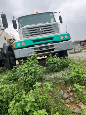 Water Tanker Mercedes