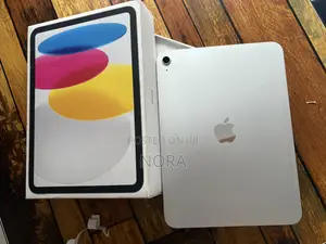 Apple iPad (2025) 128 GB Silver
