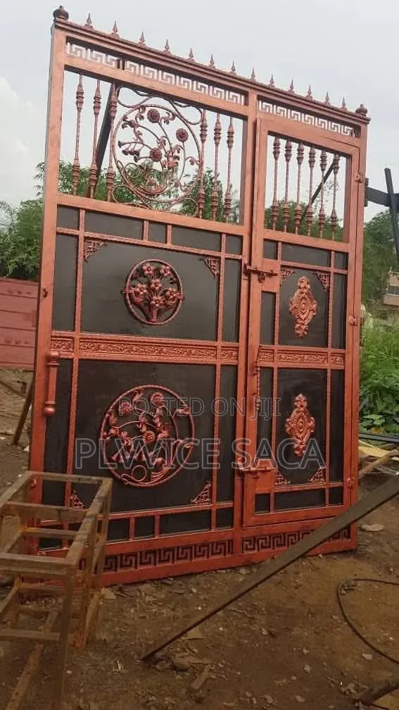 Wrought-iron Brown Gate