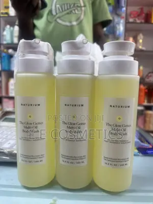 Naturium Glow Getter Body Wash