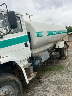 Water Tanker Mercedes