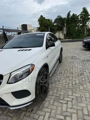 Mercedes-Benz GLE-Class 2018 White