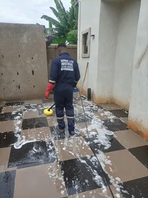 Supreme Cleaning Company