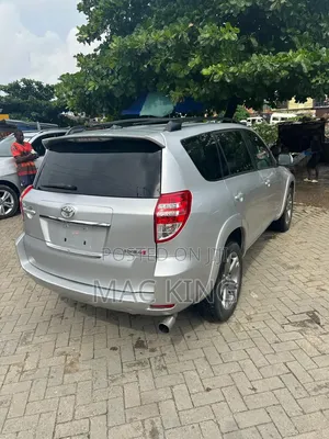 Toyota RAV4 2.5 Sport 2011 Silver