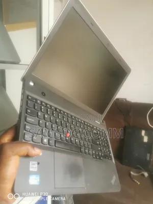 Laptop Lenovo ThinkPad E531 8GB Intel Core i3 HDD 250GB