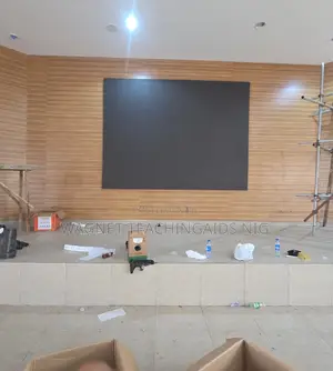 12 Square Mitre P2.5 Led Screen