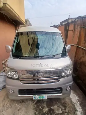 Daihatsu Hijet 2006 Silver