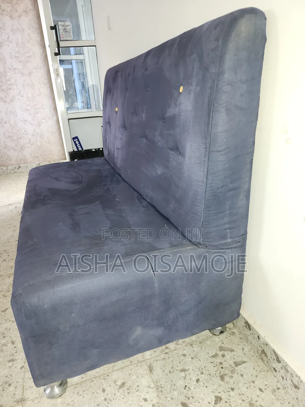 3 Sitter Couch
