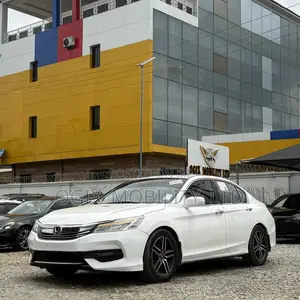 Honda Accord 2013 White