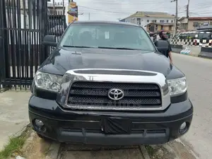 Toyota Tundra 2008 Black