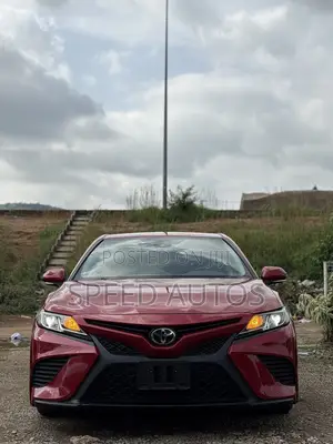Toyota Camry SE (2.5L 4cyl 8A) 2019 Red