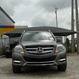 Mercedes-Benz GLK-Class 350 2014 Gray