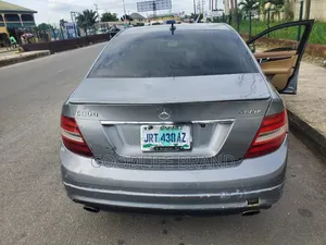 Mercedes-Benz C300 2020 Silver