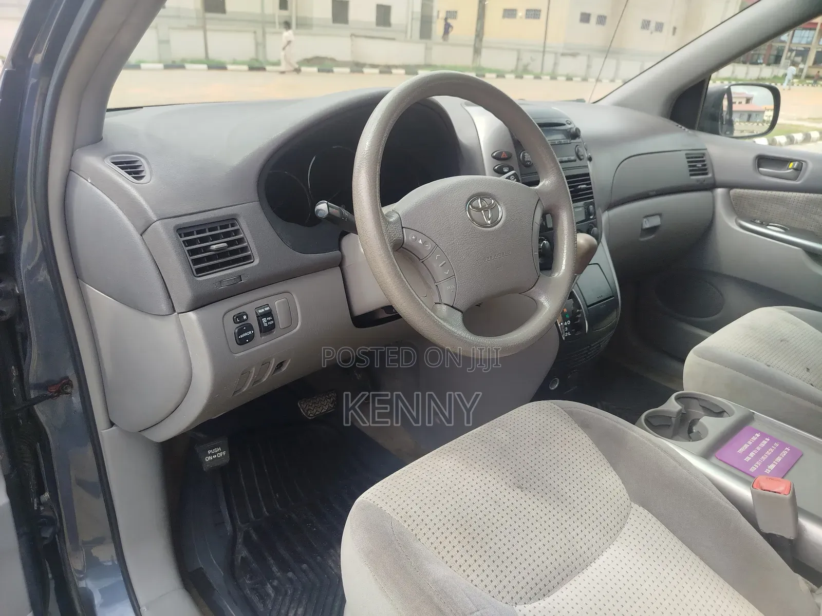 Toyota Sienna LE 2009 Blue