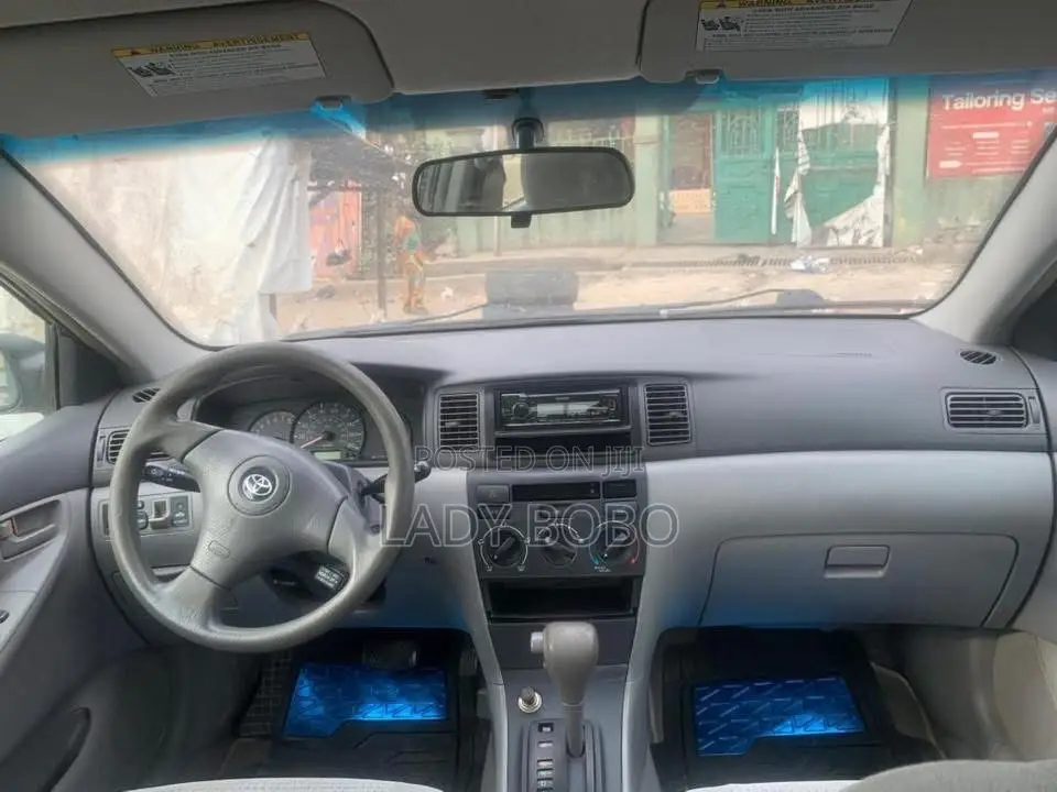 Toyota Corolla CE 2005 Gray