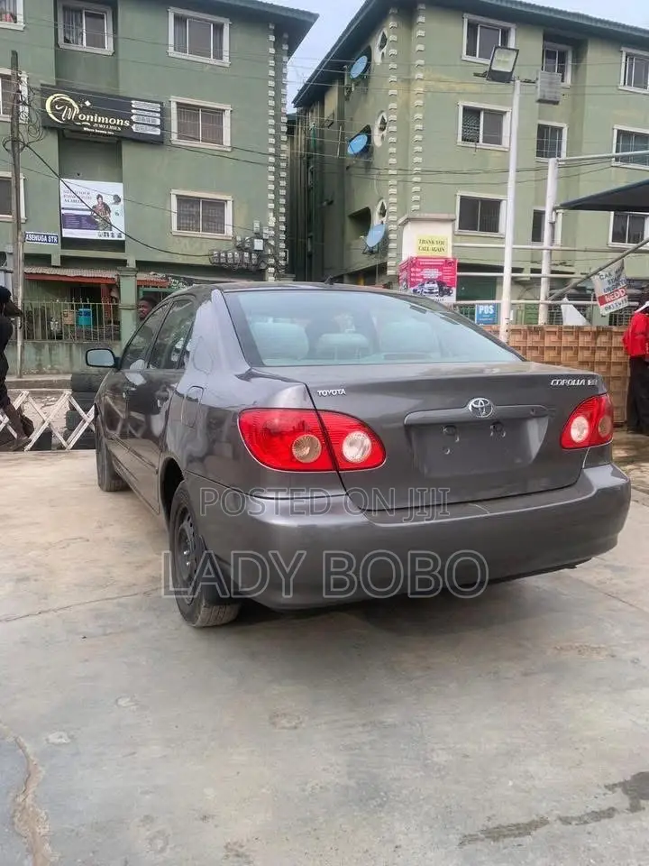 Toyota Corolla CE 2005 Gray