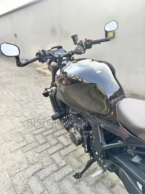 Yamaha 2024 Black