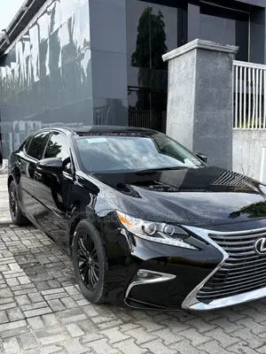 Lexus ES 2013 Black