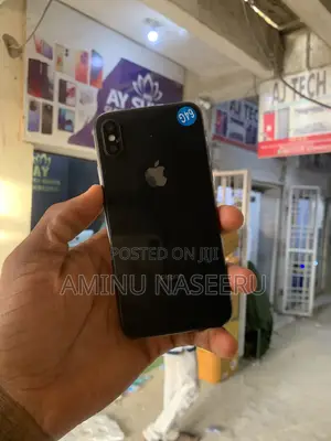 Apple iPhone X 64 GB Black
