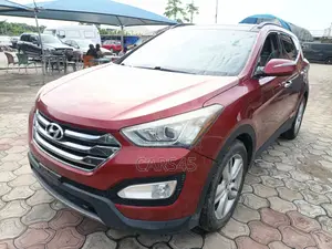 Hyundai Santa Fe 2014 Red