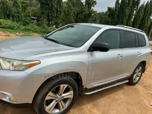 Toyota Highlander 2012 Silver