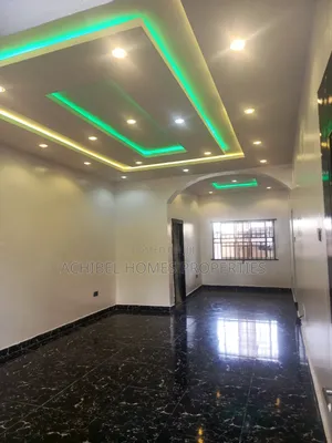 3bdrm Apartment in Near Oba Musa, Lekki Phase 2 for rent