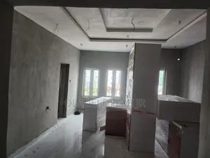 2bdrm Block of Flats in Sabo for sale