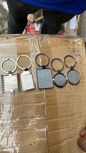 Metal Fancy Keyholder