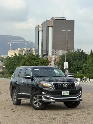 Toyota Land Cruiser Prado 2020 Black