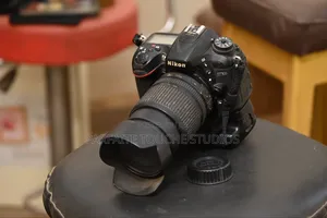 D7100 Nikon Camera