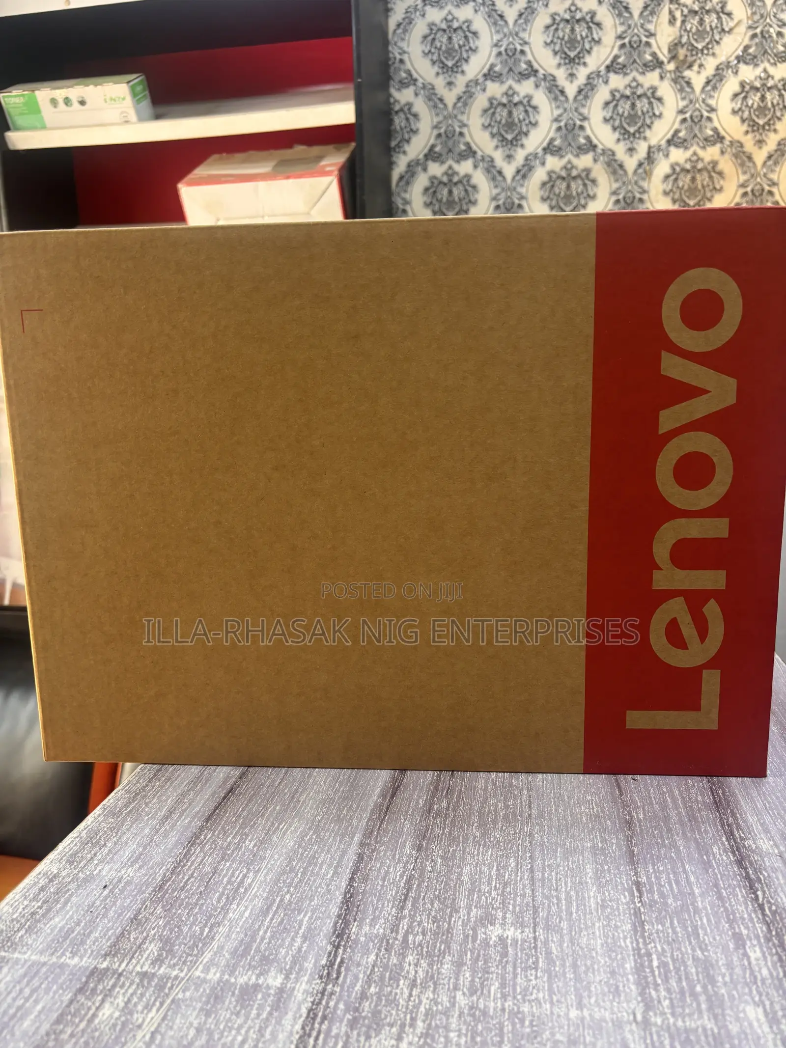 New Laptop Lenovo 32GB Intel Core Ultra 7 SSD 512GB