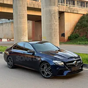Mercedes-Benz E63 2019 Blue