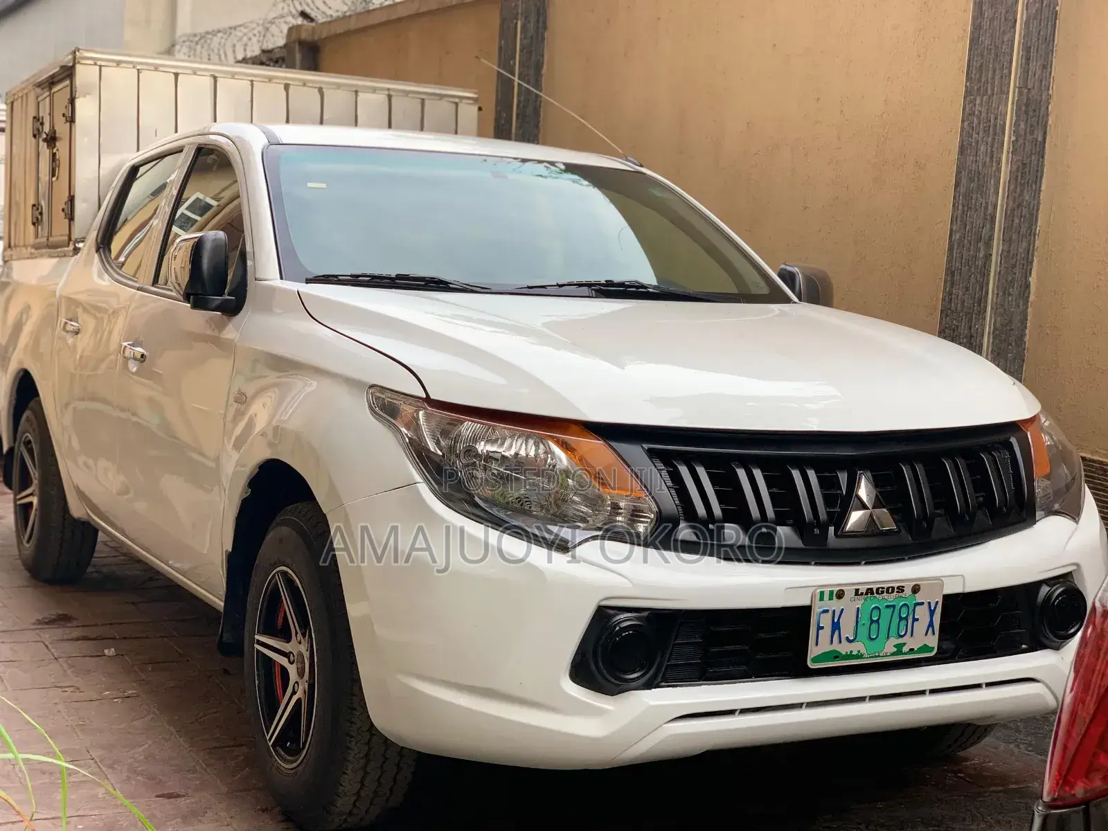 Mitsubishi L200 2019 White