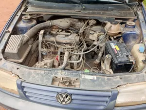 Volkswagen Vento 2001 Blue